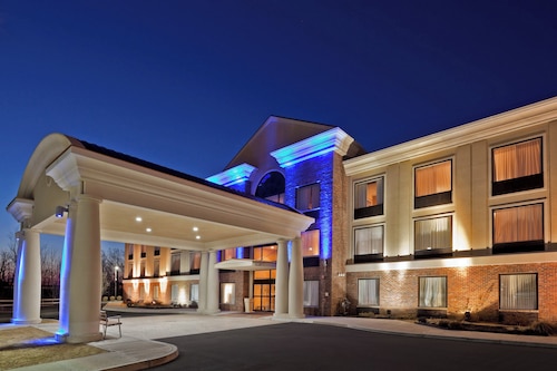 Holiday Inn Express Suites Clifton Park by IHG