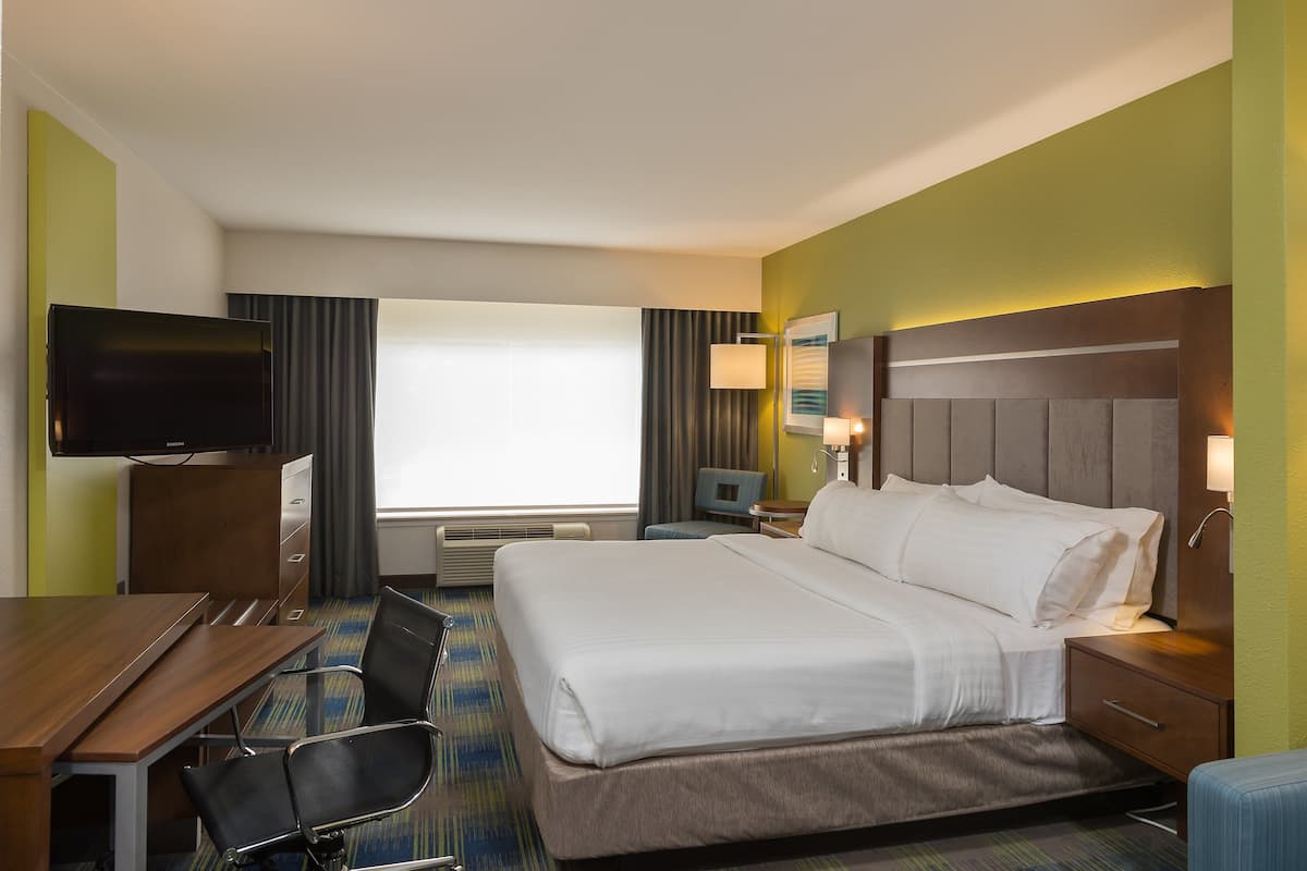 In-room safe, desk, blackout drapes, iron/ironing board