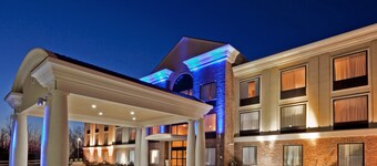 Holiday Inn Express Suites Clifton Park by IHG