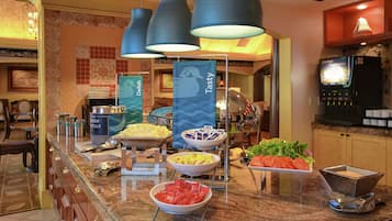 Free daily buffet breakfast