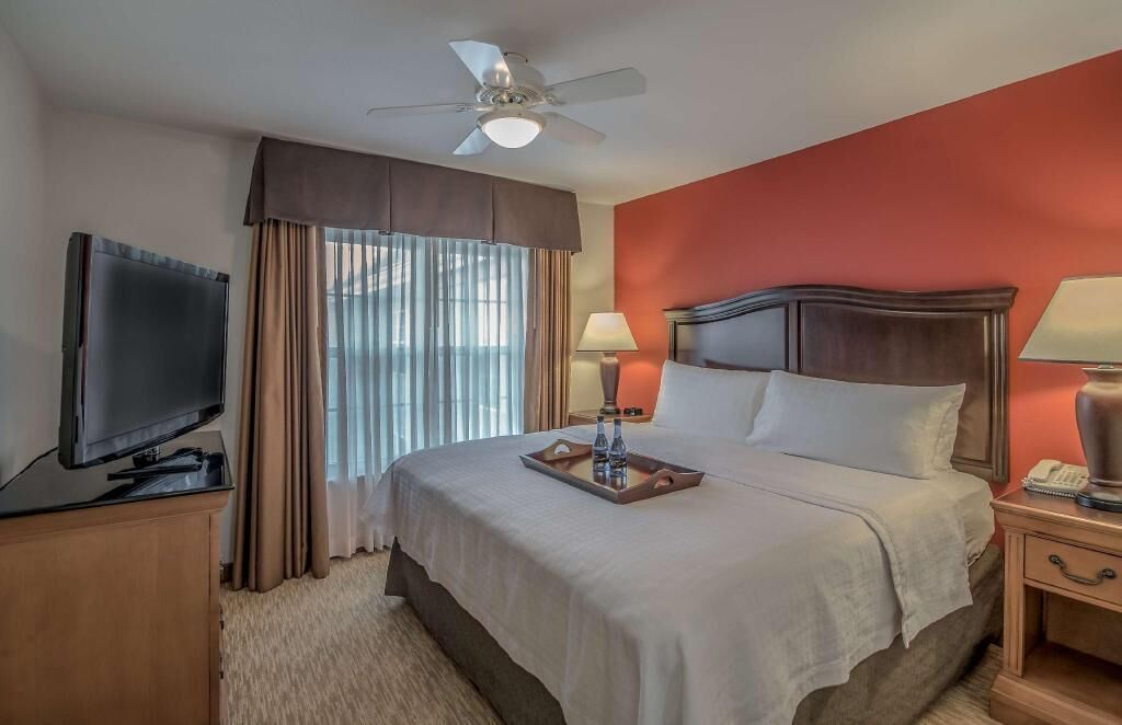 Premium bedding, down comforters, pillowtop beds, in-room safe