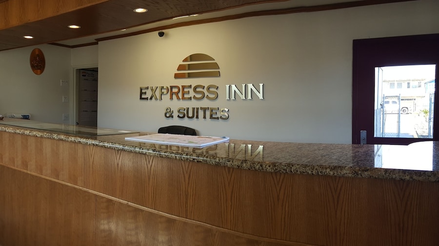Express Inn & Suites