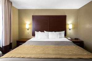 Suite, Non Smoking | Desk, blackout drapes, iron/ironing board, rollaway beds