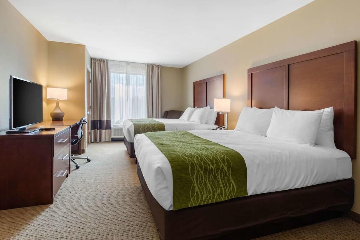 standard room, 2 queen beds, non smoking | desk, blackout curtains, iron/ironing board, rollaway beds