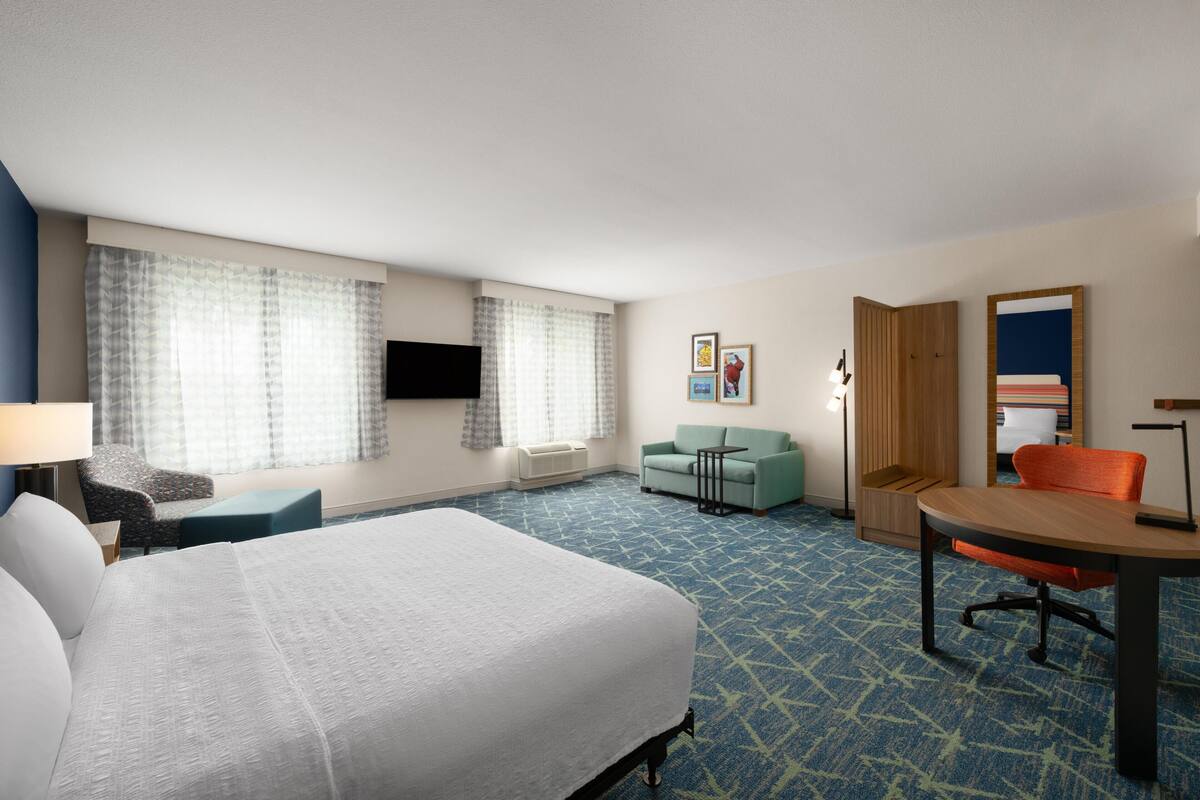 One king studio sofabed | In-room safe, desk, iron/ironing board, cribs (free)