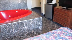 Unclassified image, 3 of 36, button - Budget Host Town Center Motel (Cincinnati)