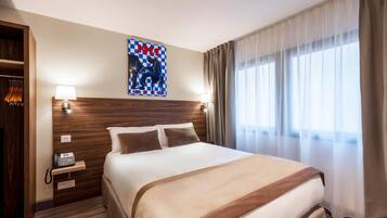 Premium bedding, minibar, in-room safe, soundproofing