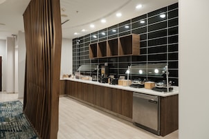 Desayuno buffet incluido todos los días 