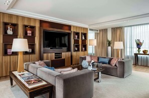 Ropa de cama hipoalergénica, cubrecamas y minibar 