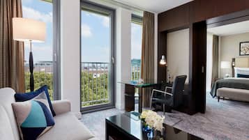 Superior-Suite, 1 King-Bett und Schlafsofa | Allergikerbettwaren, Daunenbettdecken, Minibar, Zimmersafe