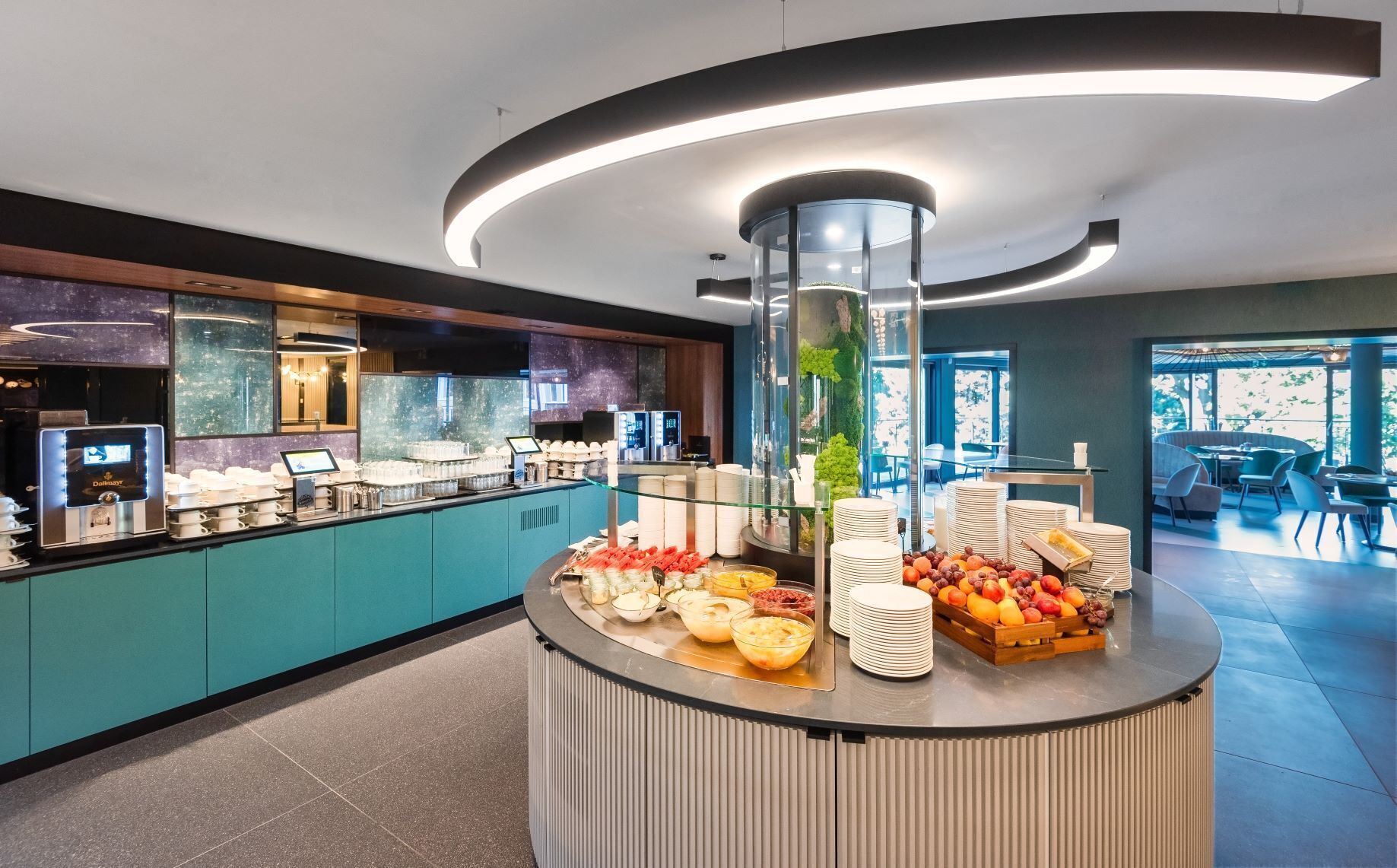 Petit déjeuner buffet (20 EUR par personne)