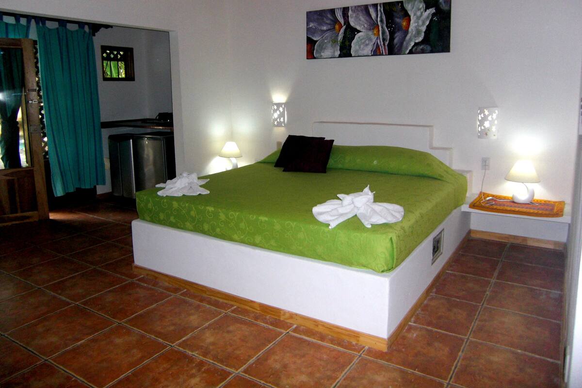 Suite, vue piscine