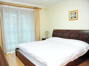 Internet, alarm clocks - Tianci Service Apartment (Shanghai)