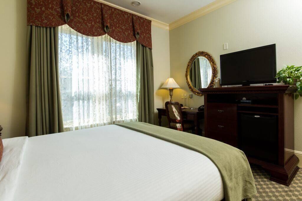 premium bedding, in-room safe, desk, blackout curtains