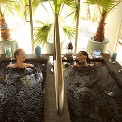 Couples treatment room(s), sauna, hot springs/mineral springs