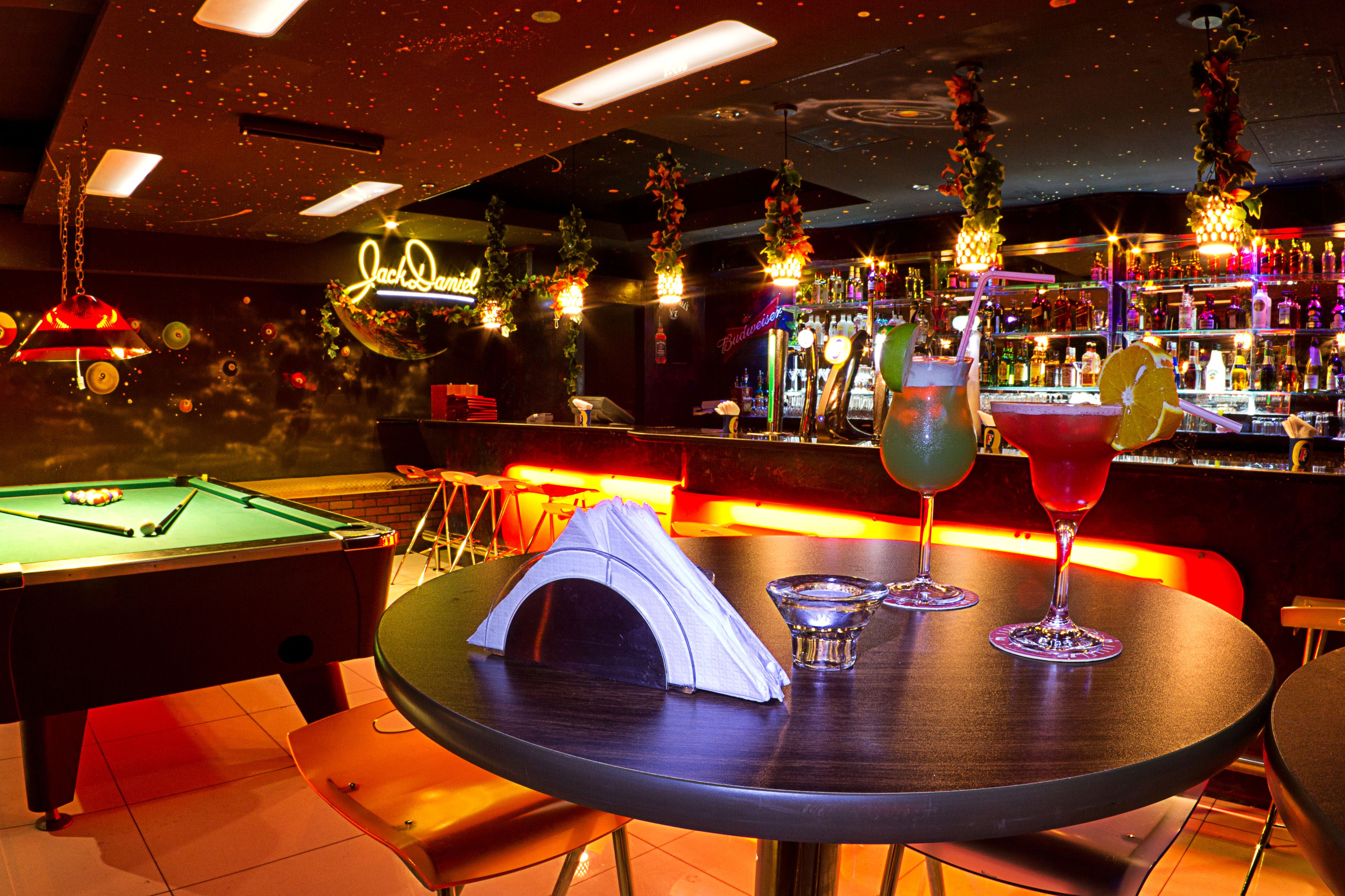 Photo - Avenue Hotel
