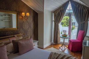 1 habitación, ropa de cama de alta calidad y minibar