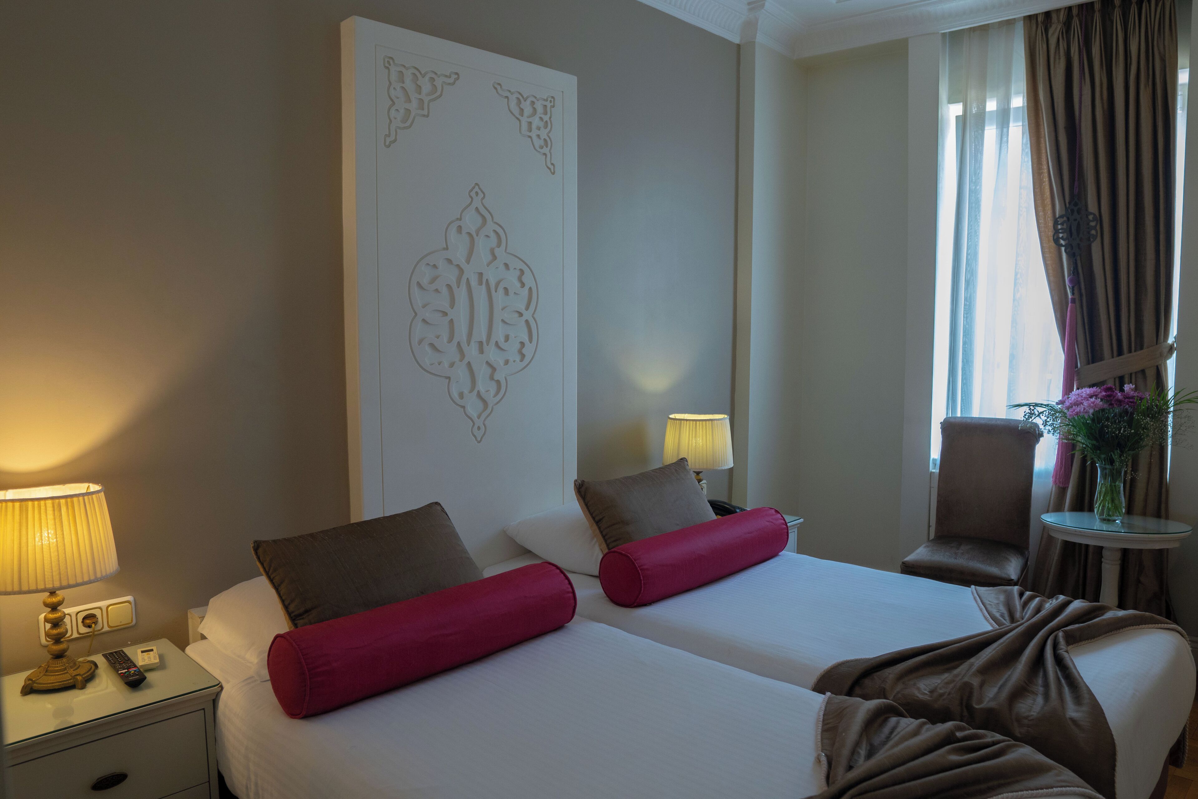 1 bedroom, premium bedding, minibar, in-room safe