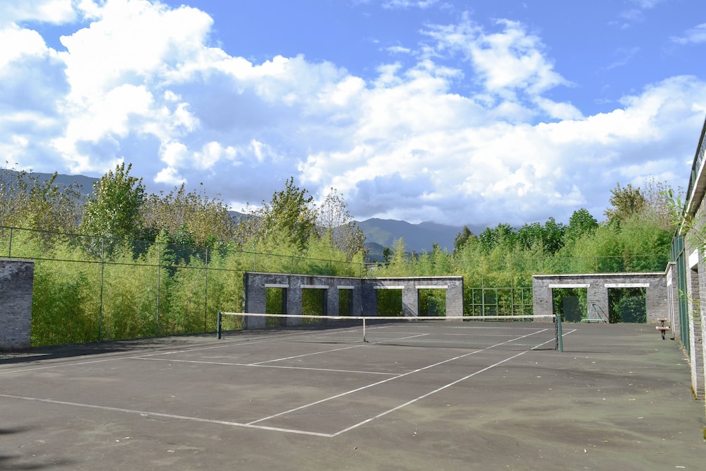 Banyan Tree Lijiang by null