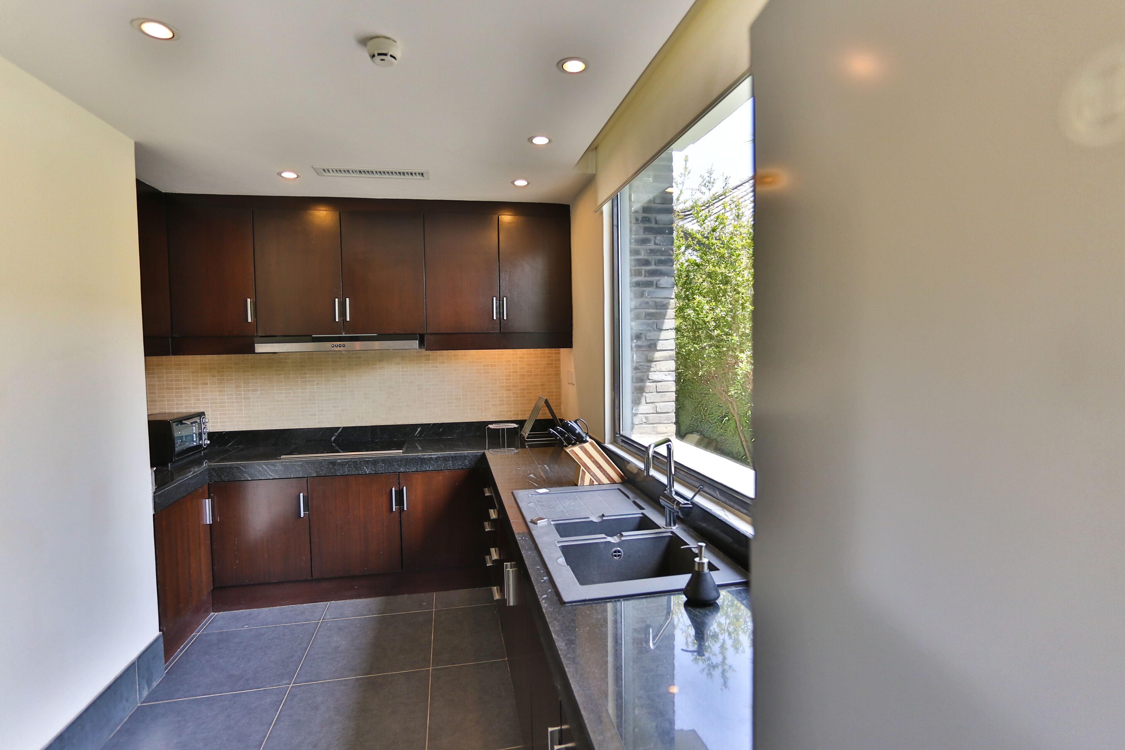 three bedroom mountain view pool villa,jet pool must heated 4-6 hours prior use,in-villa pool closed | private kitchen | coffee/tea maker, paper towels