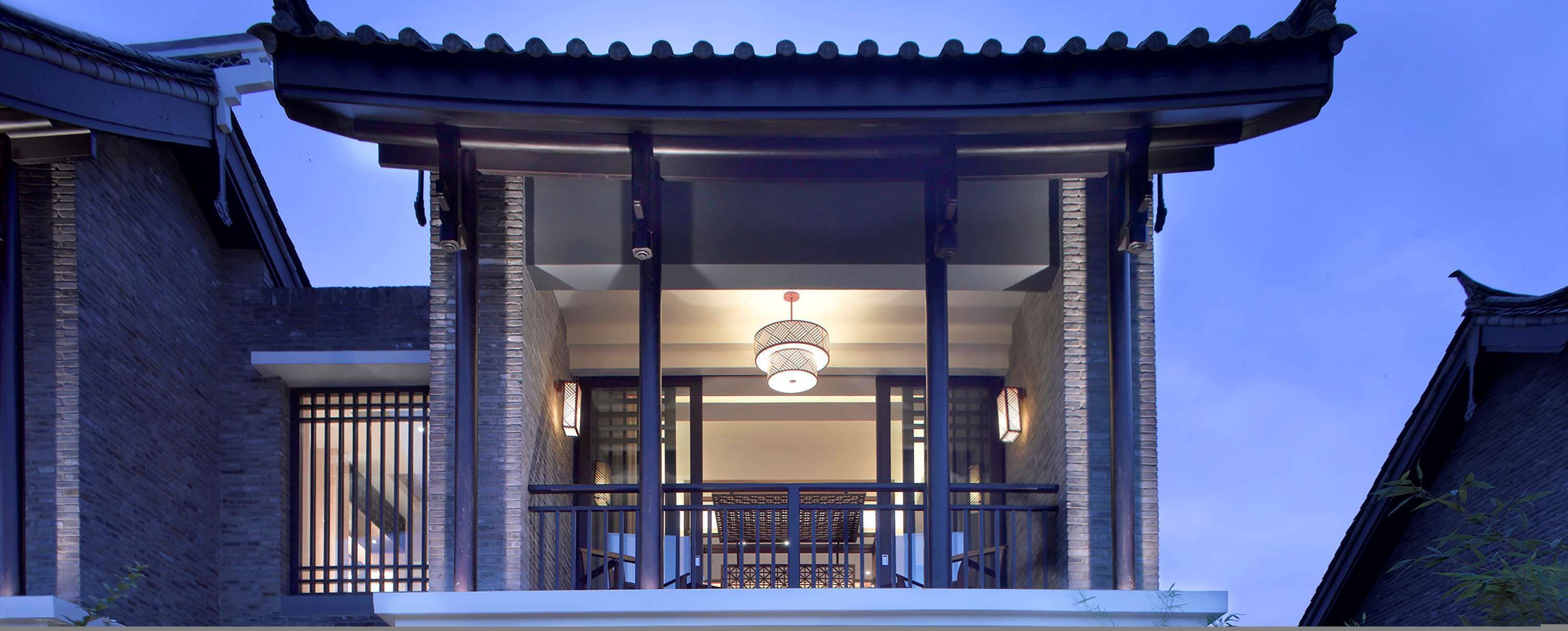 1 bedroom, premium bedding, minibar, in-room safe