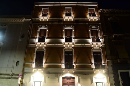 Front of property - evening/night