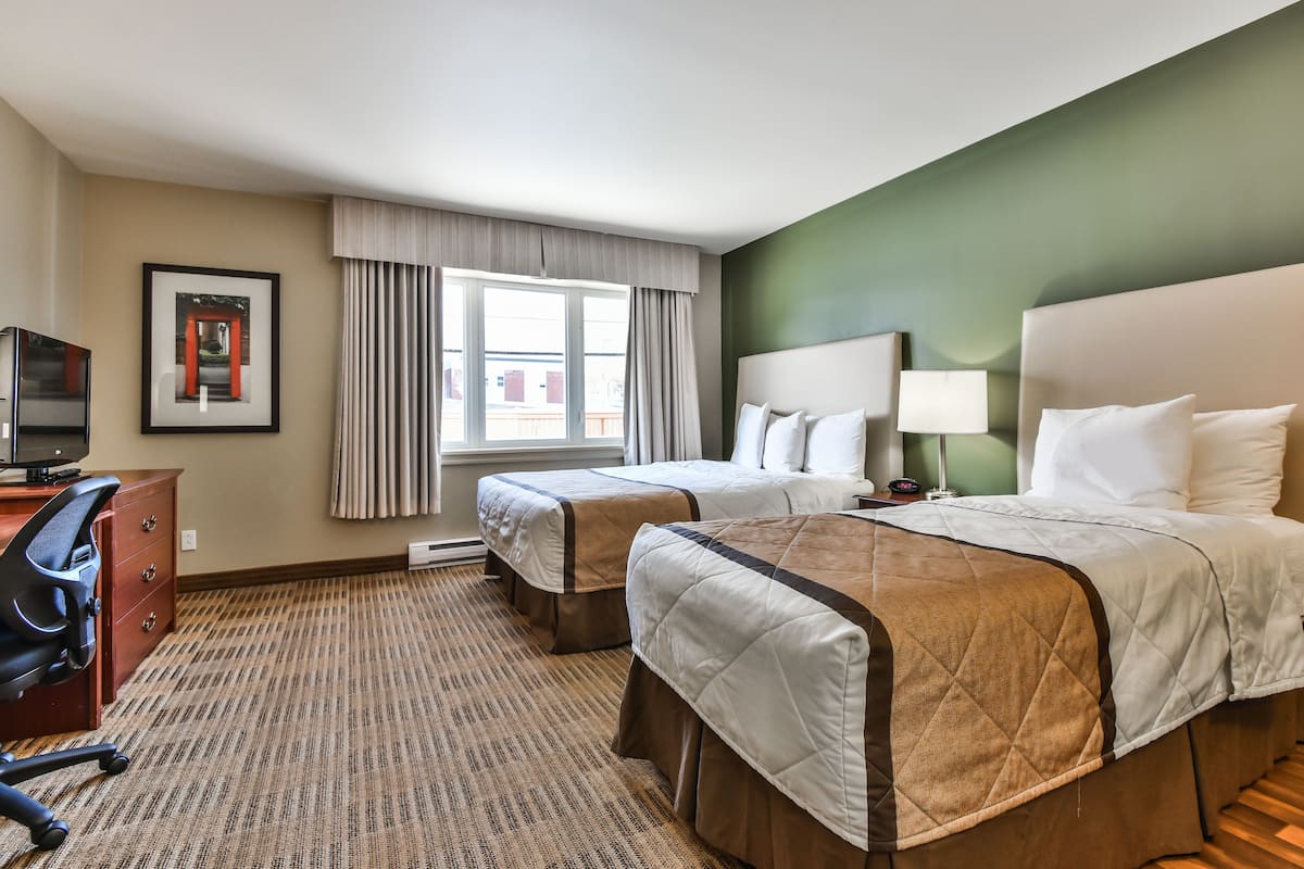Desk, iron/ironing board, rollaway beds (surcharge), WiFi (free)
