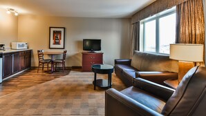 Suite, Kitchen | Living area | TV - Extended Stay Canada St. Johns (St. John's)