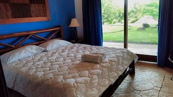 أغطية فراش متميزة وستائر تعتيم وواي فاي مجانًا