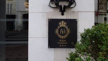 Entrada de la propiedad