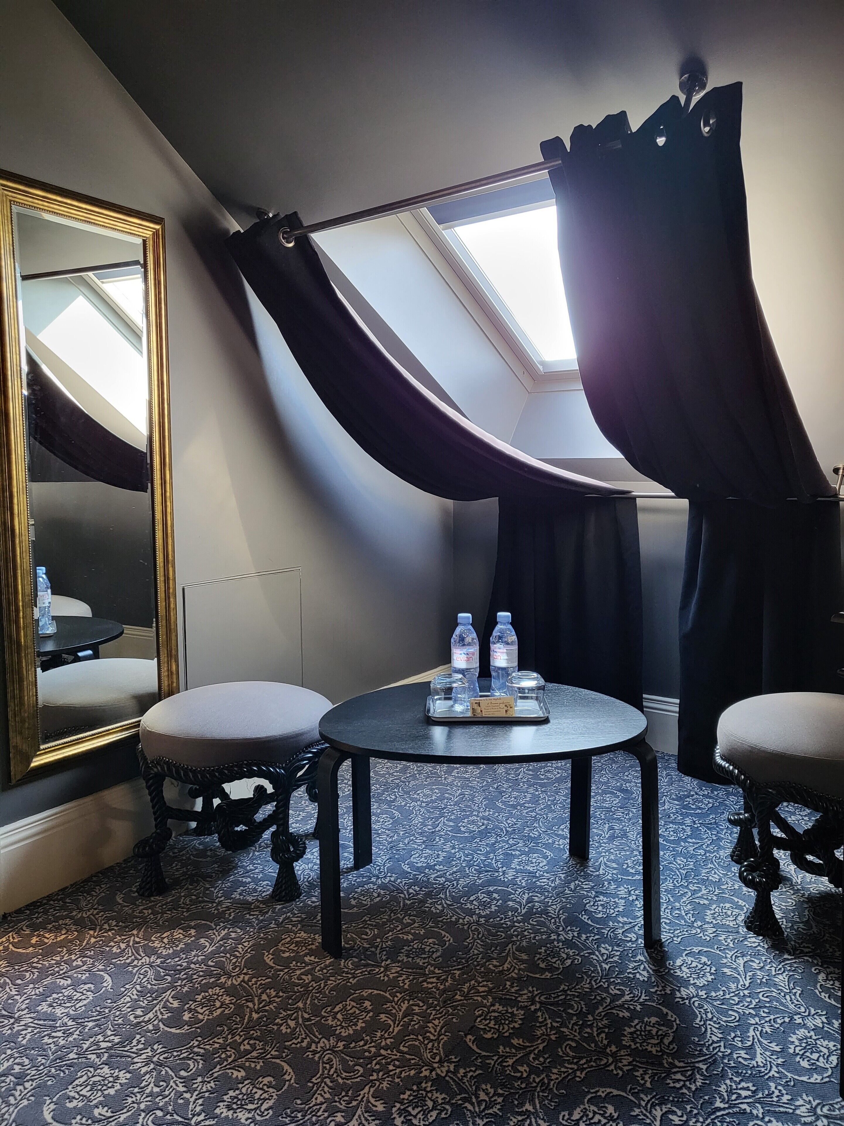 superior room | living area | 40-inch flat-screen tv with cable channels, tv