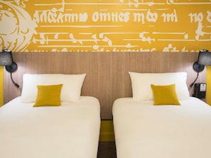 Standard Room, 2 Single Beds