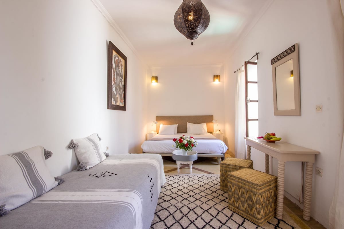 1 habitación y ropa de cama de alta calidad