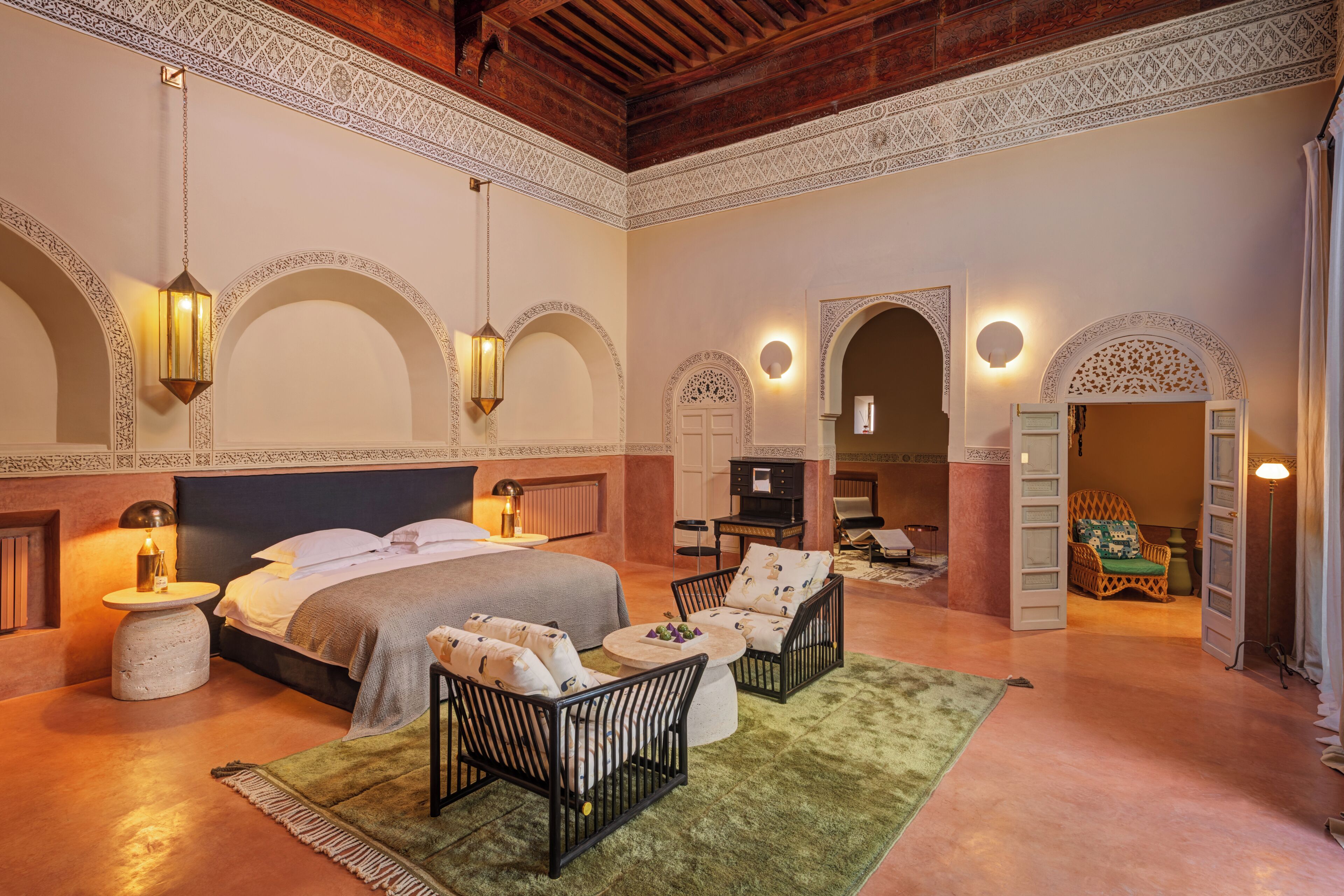 Grand Suite | Egyptian cotton sheets, premium bedding, in-room safe