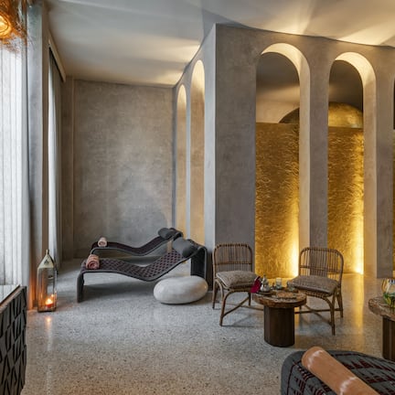 Turkish bath, aromatherapy, deep-tissue massages, sports massages