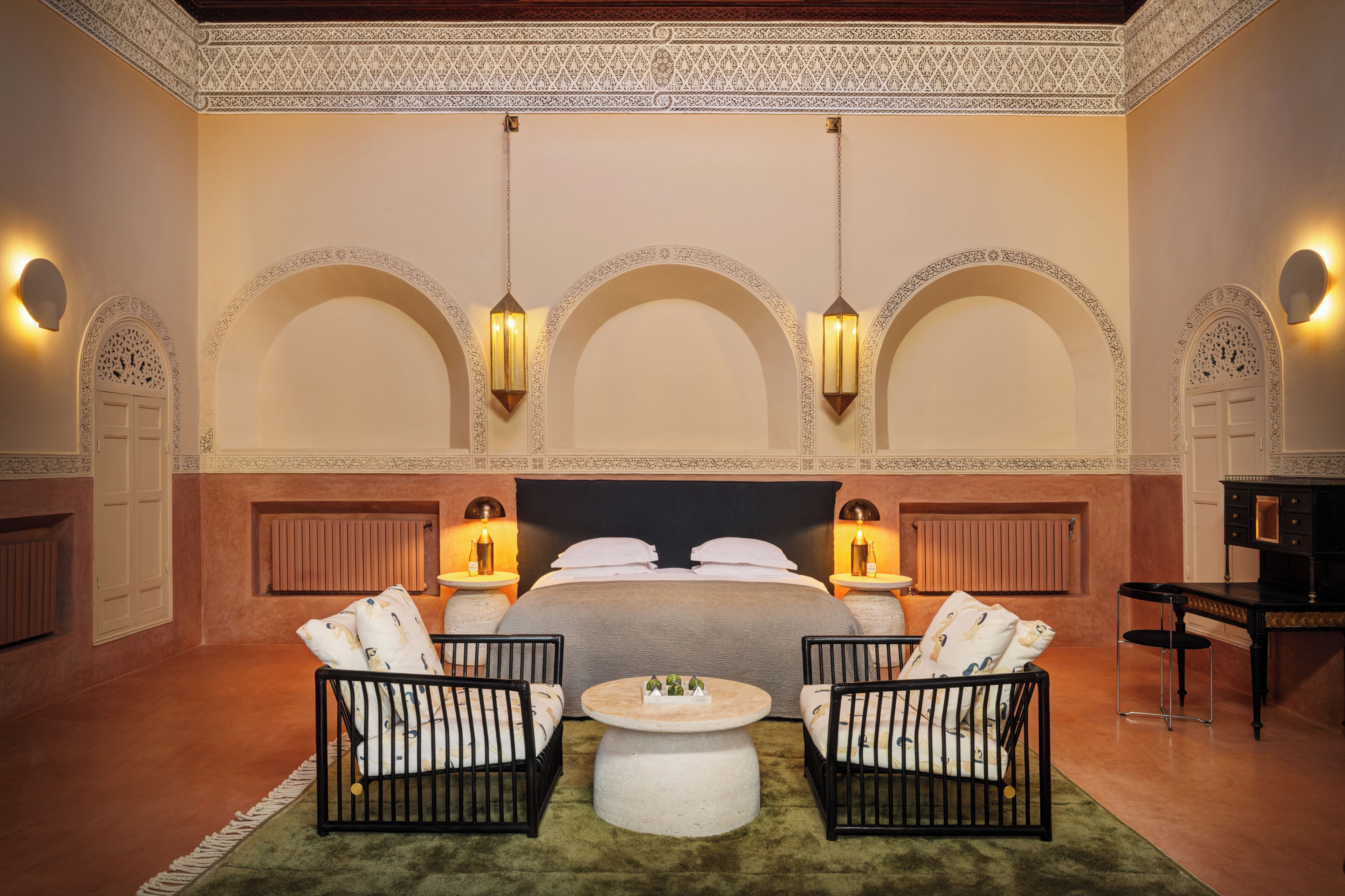 Grand Suite | Egyptian cotton sheets, premium bedding, in-room safe