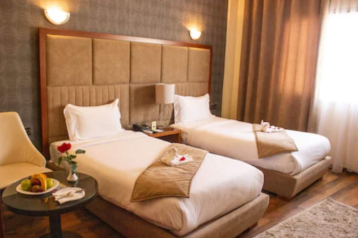 standard twin room | premium bedding, minibar, in-room safe, laptop workspace