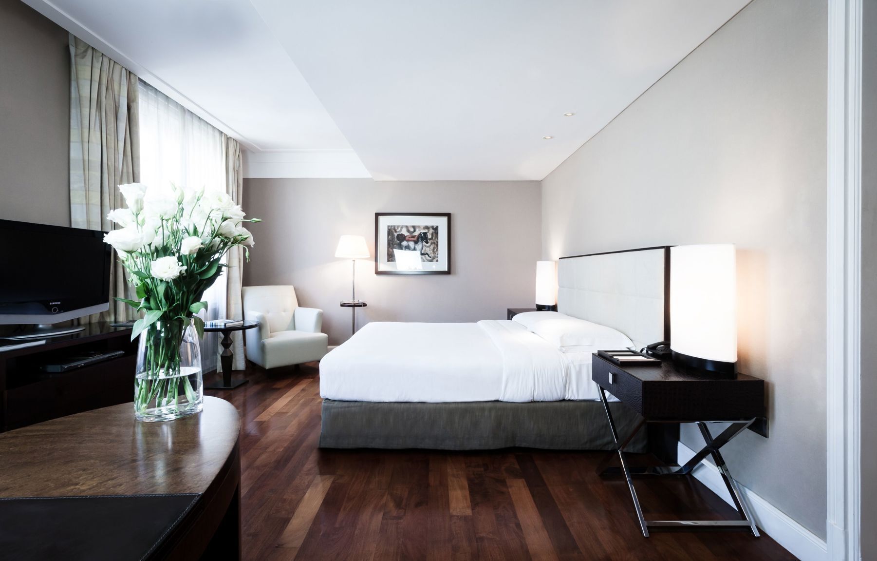 Premium bedding, down duvets, minibar, in-room safe