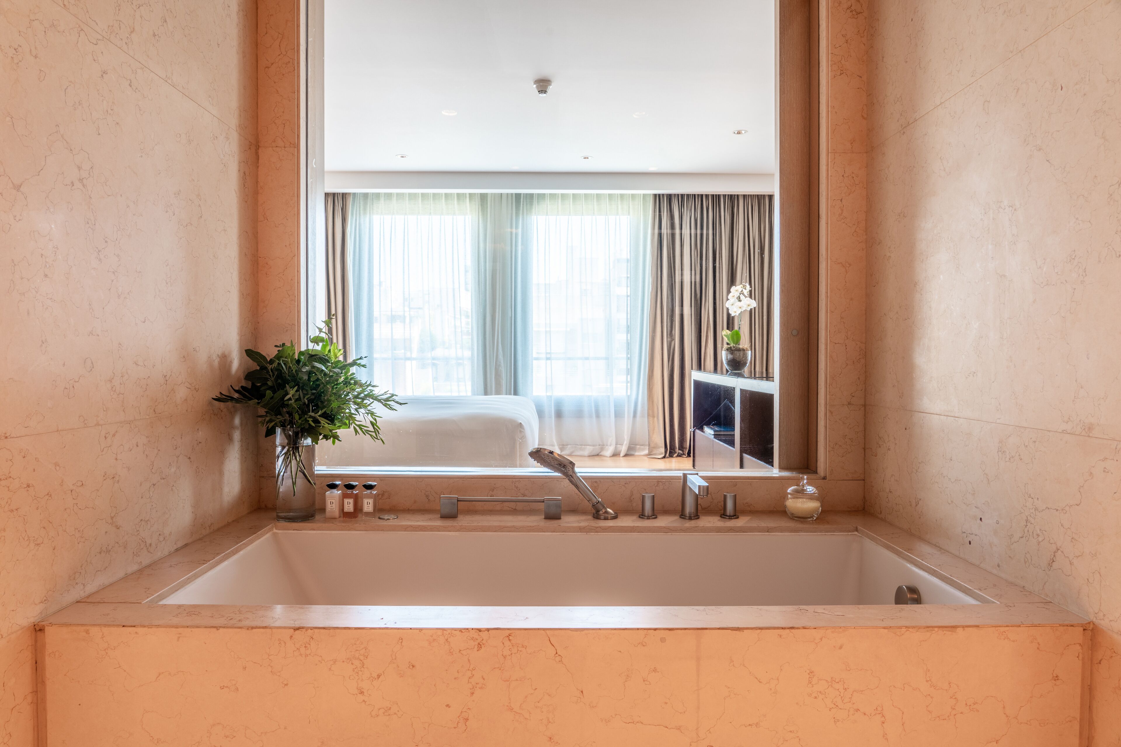 Park, Suite, 1 King Bed | Bathroom | Separate tub and shower, rainfall showerhead, designer toiletries