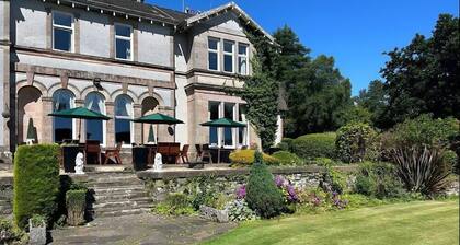 Rosslea Hall Hotel