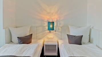 Standaard tweepersoonskamer | Luxe beddengoed, een bureau, verduisterende gordijnen