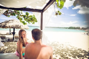 On the beach, beach volleyball, beach bar, kayaking