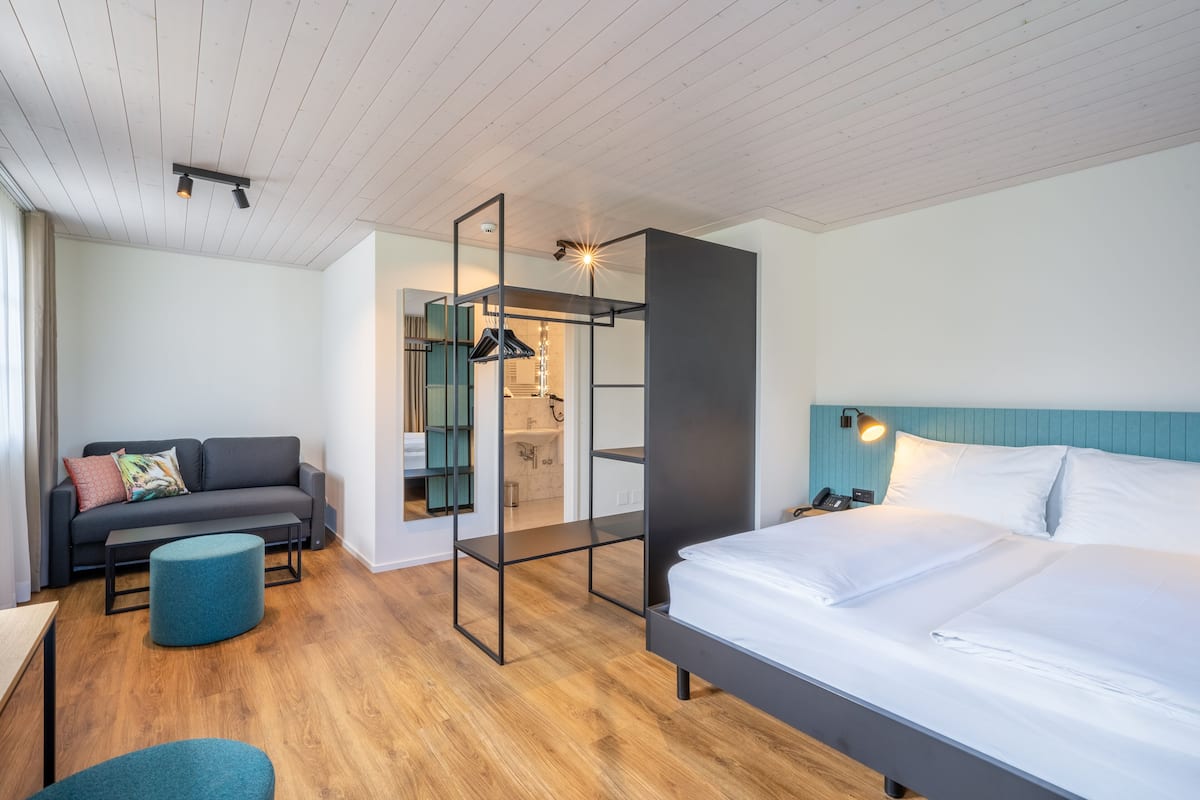 Double Room (inkl. Ticket für den ÖPNV) | Resort view
