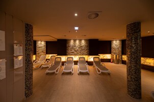 Body treatments, aromatherapy, Swedish massages, Thai massages