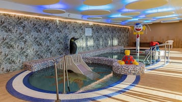 5 indoor pools, 2 outdoor pools, open 8:00 AM to 7:00 PM, pool loungers