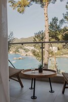 Family Room | Balcony view