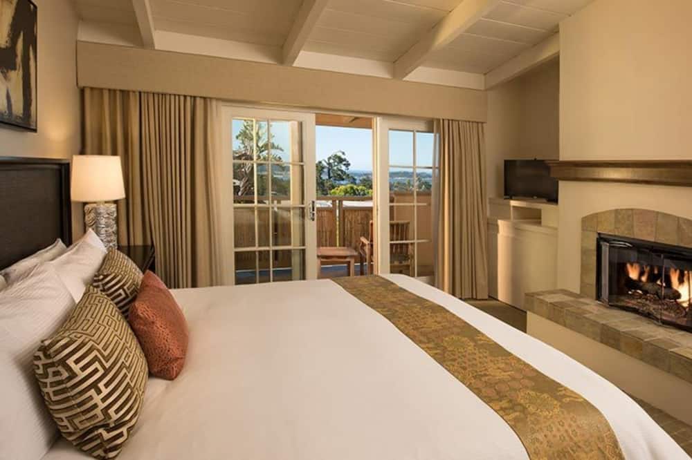 Tradewinds Carmel