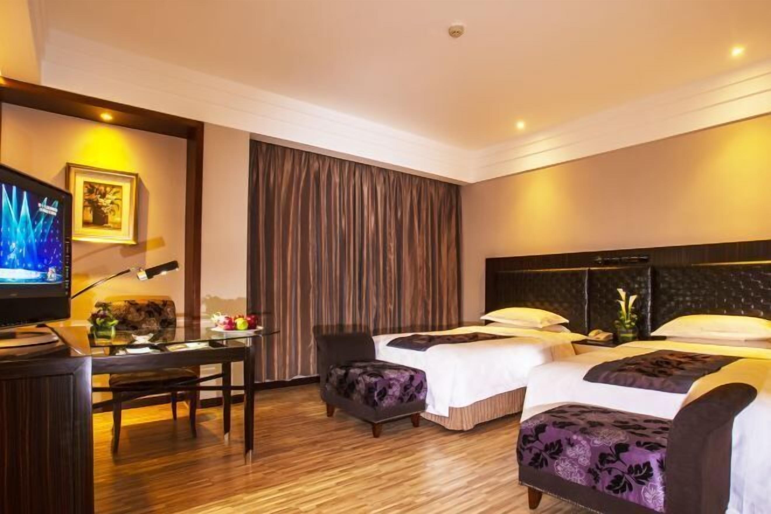 Minibar, in-room safe, desk, blackout curtains