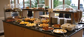 라스 로카스 플라야 호텔