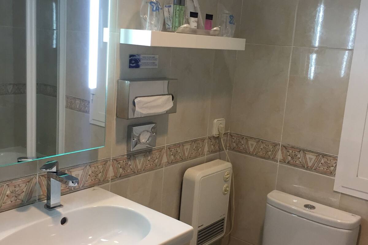 family room (2 adults + 2 children) | bathroom | shower, hair dryer, bidet, towels